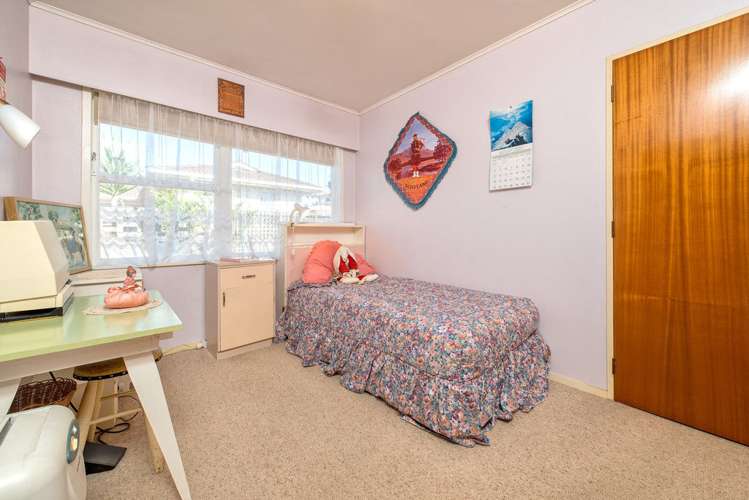 2/193 Queen Street Pukekohe_15