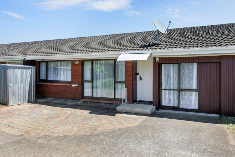2/12 Dornwell Road Mount Roskill_11