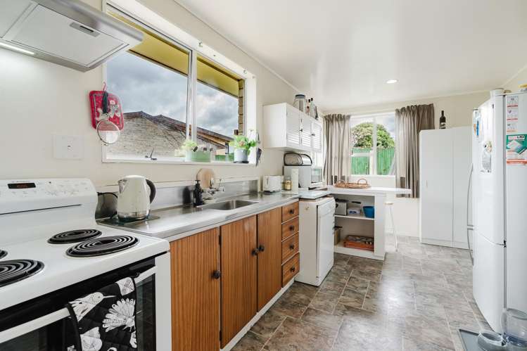 72 Amanda Avenue Dinsdale_8