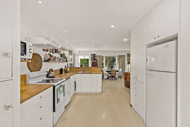 25 Harbour View Road Point Wells_5