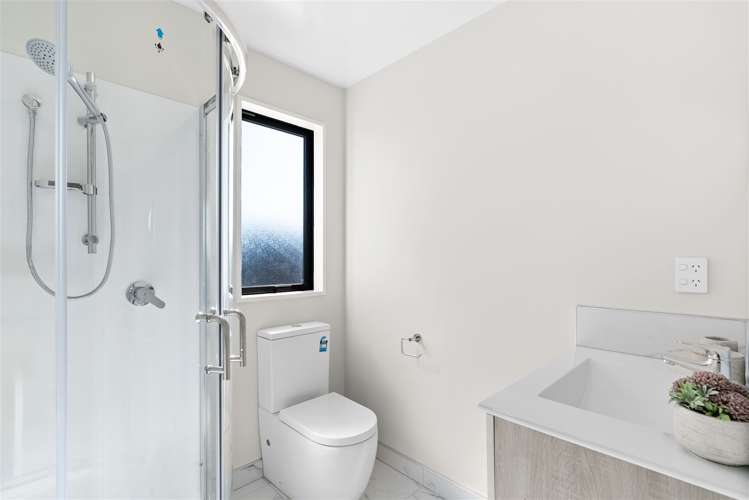 1/112 Barbour Street Waltham_10