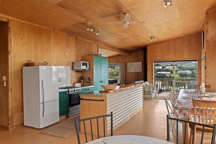 44 Balfour Crescent Castlepoint_10