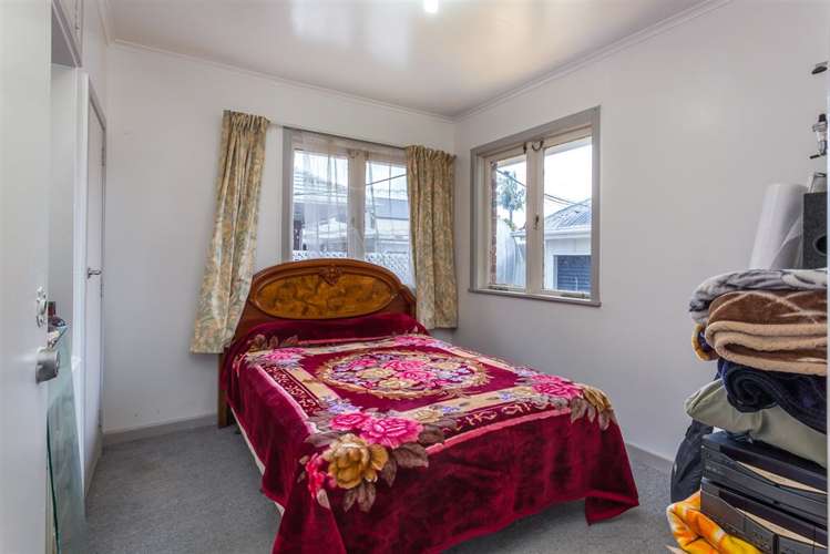 6 Archlynn Road Kelston_13