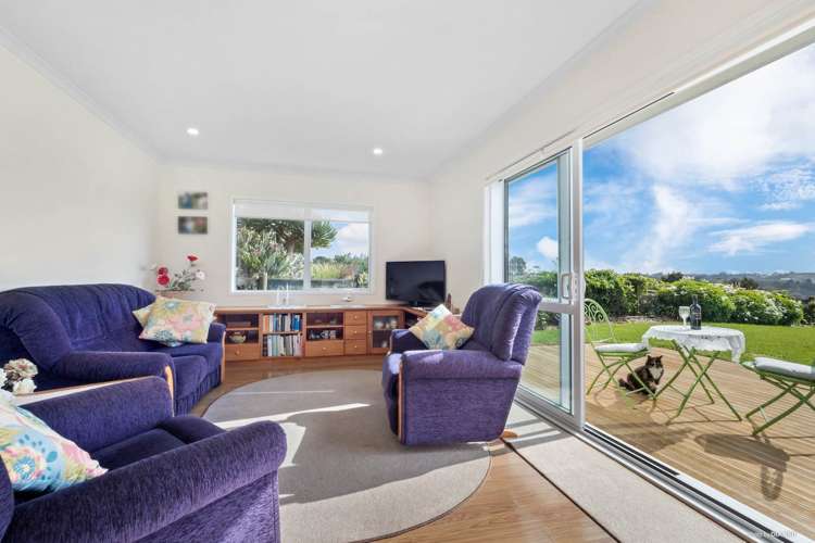 2131 Awhitu Road Pollok_6