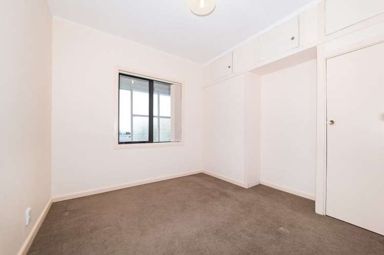 70a Glengarry Road Glen Eden_16