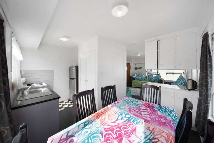 5/187a Buckland Road Mangere East_7