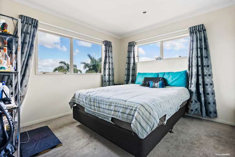 17 Silverwood Drive Flat Bush_7