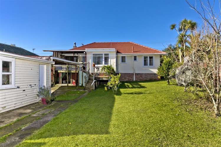 61 Wilsher Crescent Henderson_14