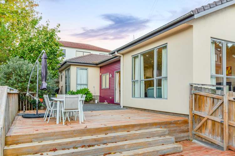 66 Connaught Street Blockhouse Bay_1