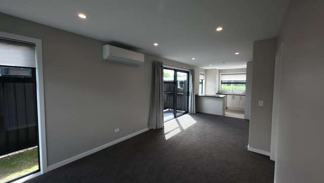 5/17 Simkin Street 11209_2