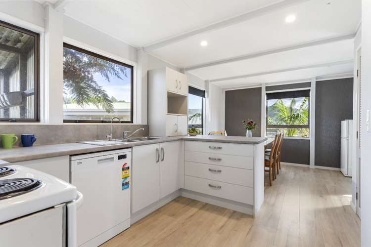 100 Mayfair Avenue Whangamata_8