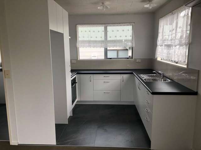 Freestanding 2 Bedroom House