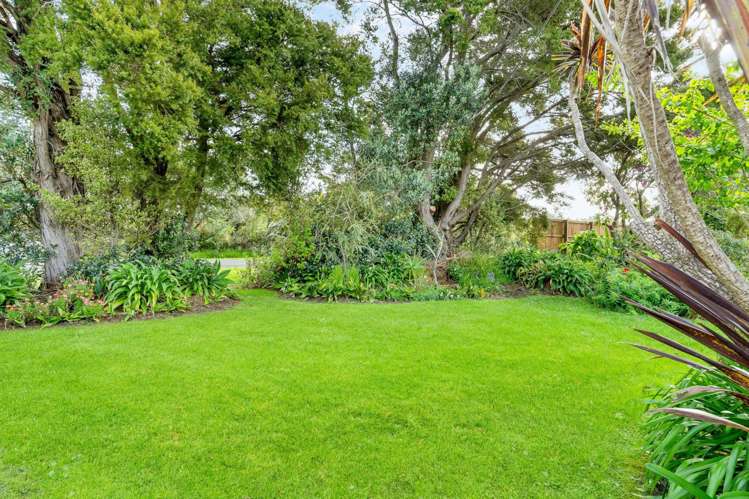 22 Harbour View Road Point Wells_21