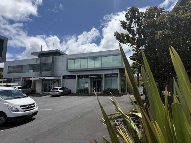 Ground Office & Storage Combo