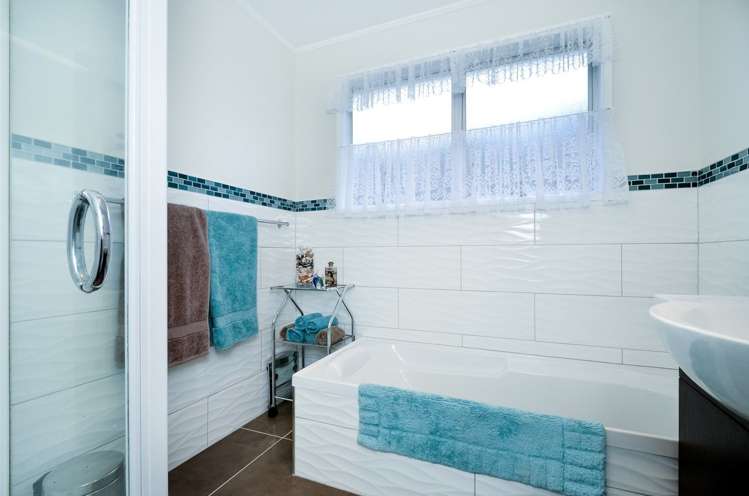 33 Kemp Road Massey_9