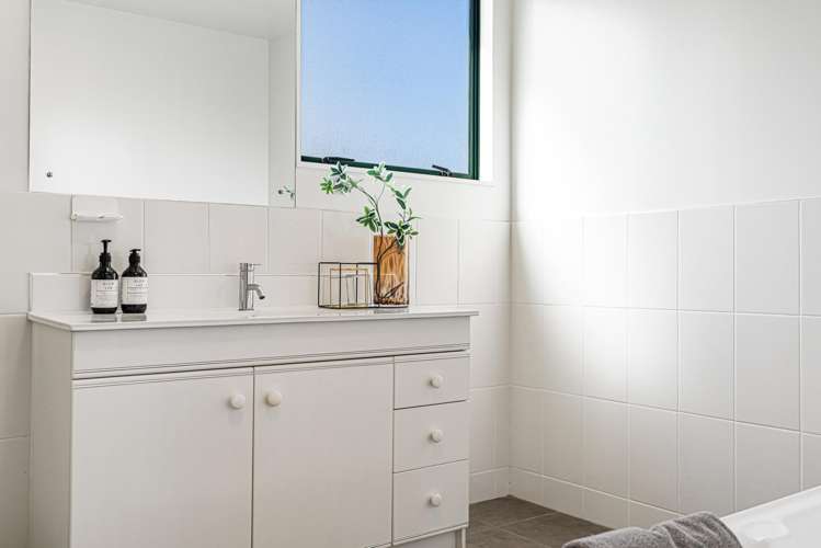 1/35 Sonia Avenue Remuera_19