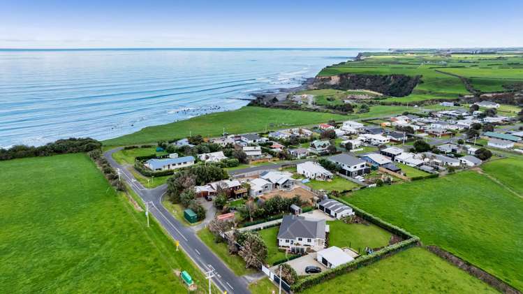 3 Hira Street Ohawe_32