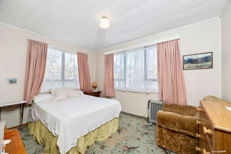 16 Enderby Drive Te Atatu Peninsula_5