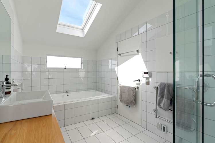 52 Karepa Street Brooklyn_23