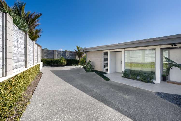 2/42 Bramley Drive Farm Cove_32