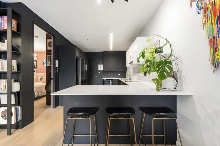 307/20 Hanson Street_1
