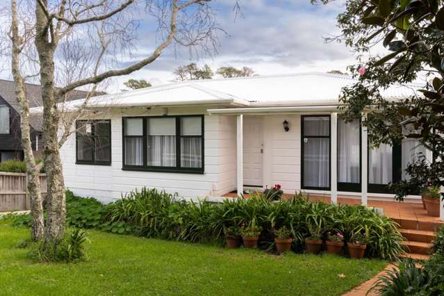 Welcome Home to Your Spacious Retreat!