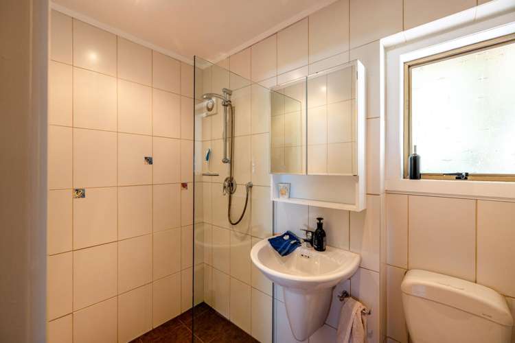 19 Huia Street Oneroa_15