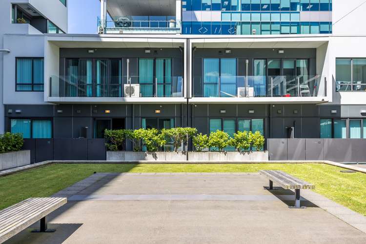 115/2 Dockside Lane Auckland Central_14