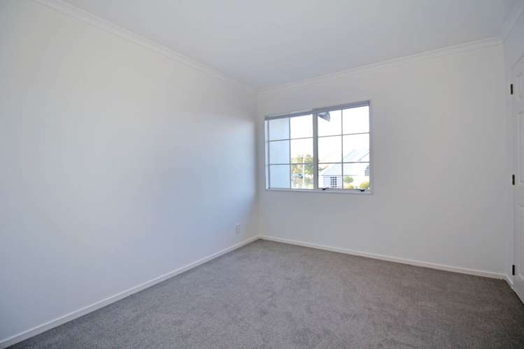 43 Rochester Crescent Somerville_15