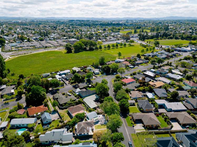 14 Forster Avenue Hillcrest_28