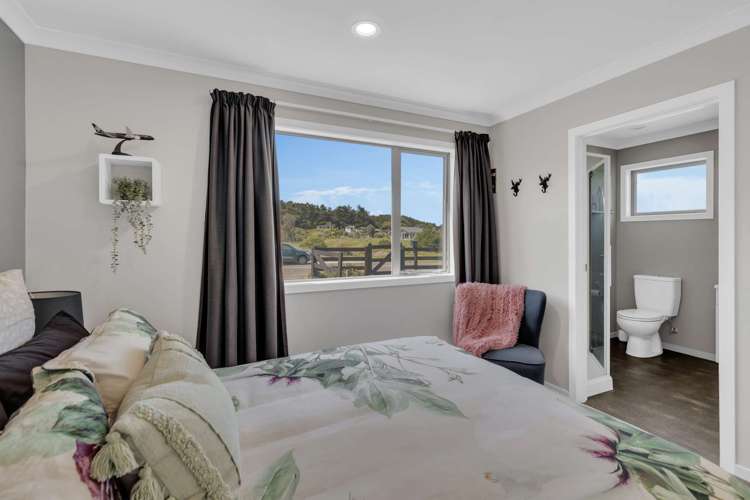 183/187 Park Avenue Waitarere Beach_24