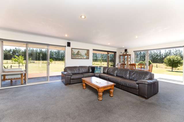 2840 South Eyre Road West Eyreton_4