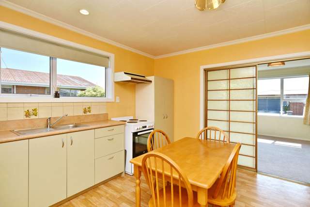 1/6 Bute Street Woolston_2