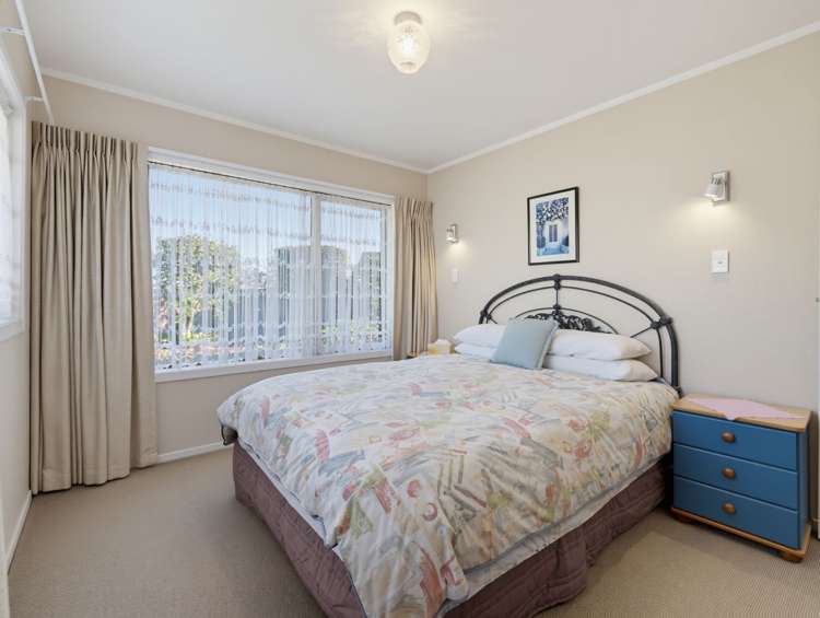 2/18 Glengowan Place Conifer Grove_9