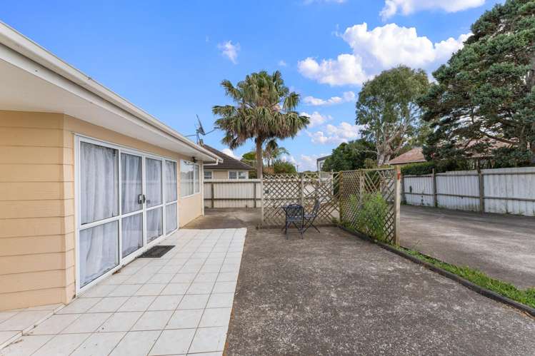 2/3 Ellen Street Manurewa_15