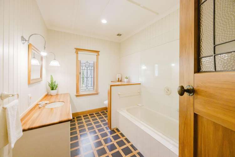 627 Nelson Street North Mahora_19