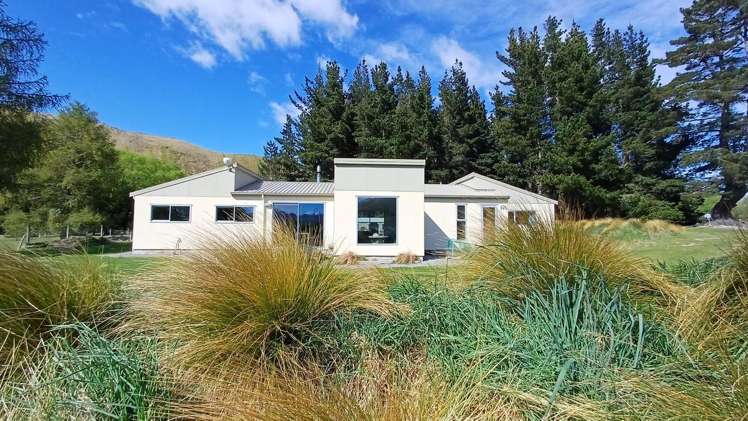 1891 Fairlie Tekapo Road_0