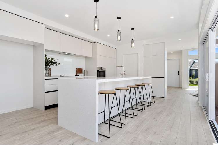 37 Awatira Drive Papamoa_2