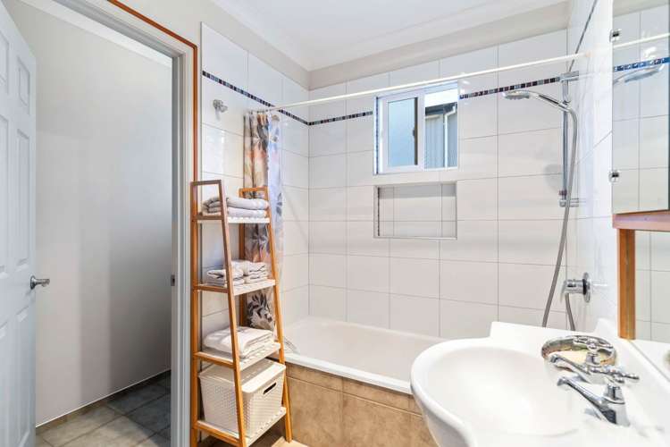 6 Andrew Road Howick_17