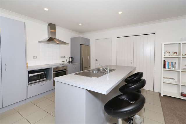 32 Heathfield Avenue Huntington_2