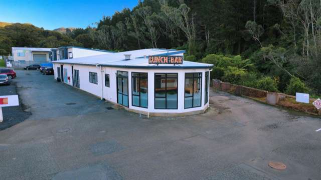 Unit 11, 10 Broken Hill Road Kenepuru_1
