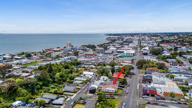 230 Devon Street West New Plymouth Central_2