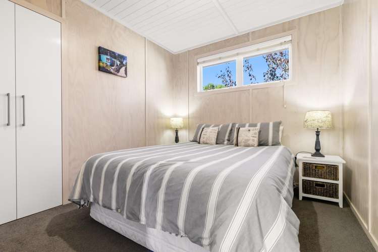 2/19 Awanui Street Hilltop_14