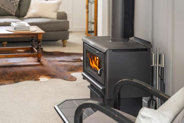 17 Lake Road Mangakino_4