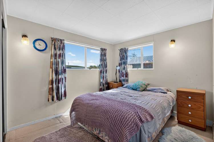 9 Farnham Drive Richmond_17
