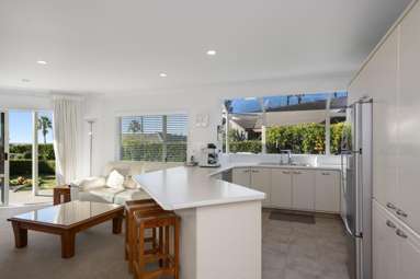 2/674L Ranginui Road_3