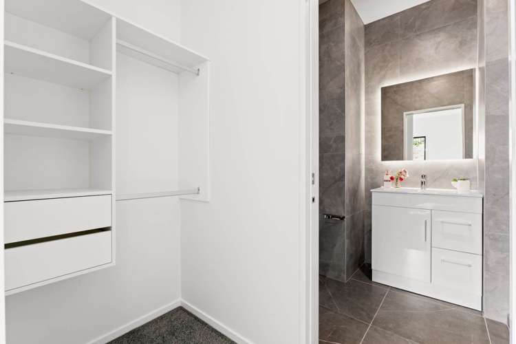 77 Puwha Street Massey_15