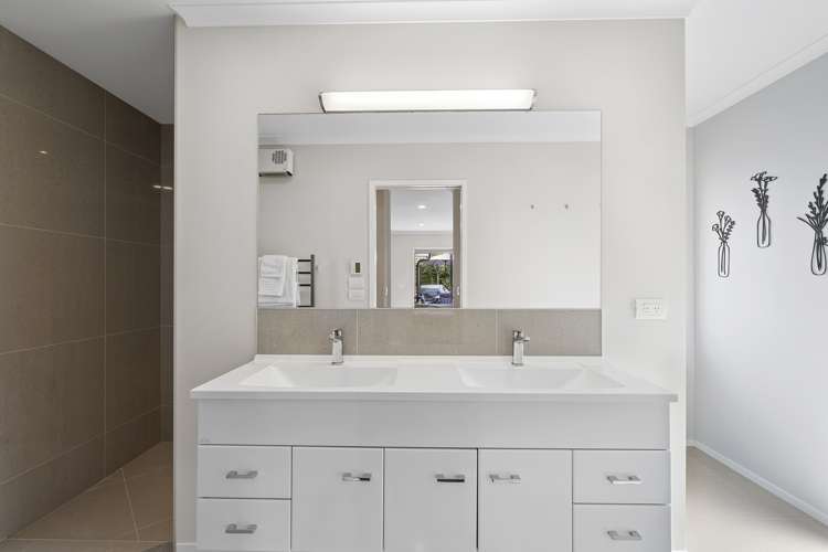 12 Anderson Way Highlands Park_15