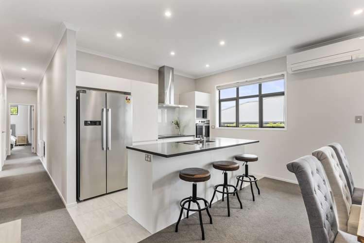 39 Twin Parks Rise Papakura_9