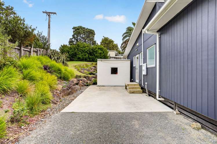 16 Settlement Road Kaiwaka_14